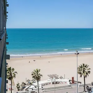Playa Victoria Paseo Maritimo 3 Cadice